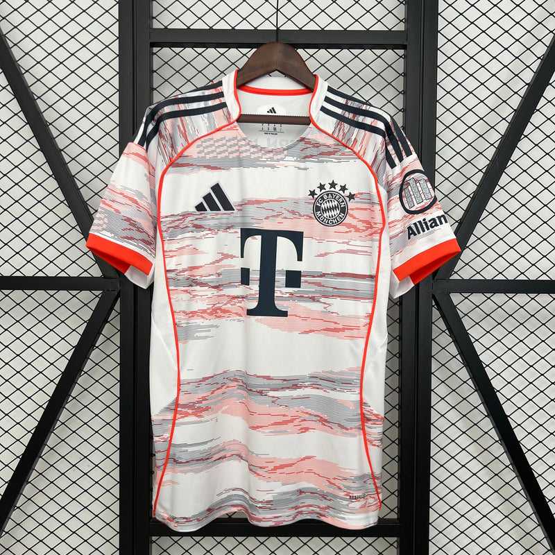 BAYERN MUNICH II 25/26 HOMBRE