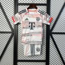 BAYERN DE MUNICH II 25/26 CONJUNTO INFANTIL
